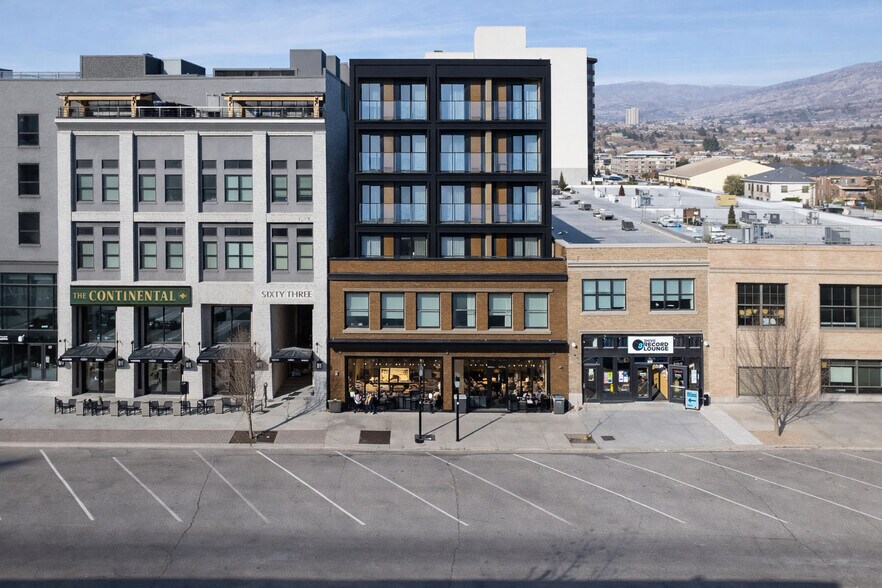 69 E Center St, Provo, UT à vendre - Photo de l’immeuble – Image 3 sur 14