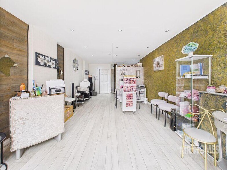 330 Cowbridge Road East, Cardiff à louer - Photo de l’immeuble – Image 2 sur 13