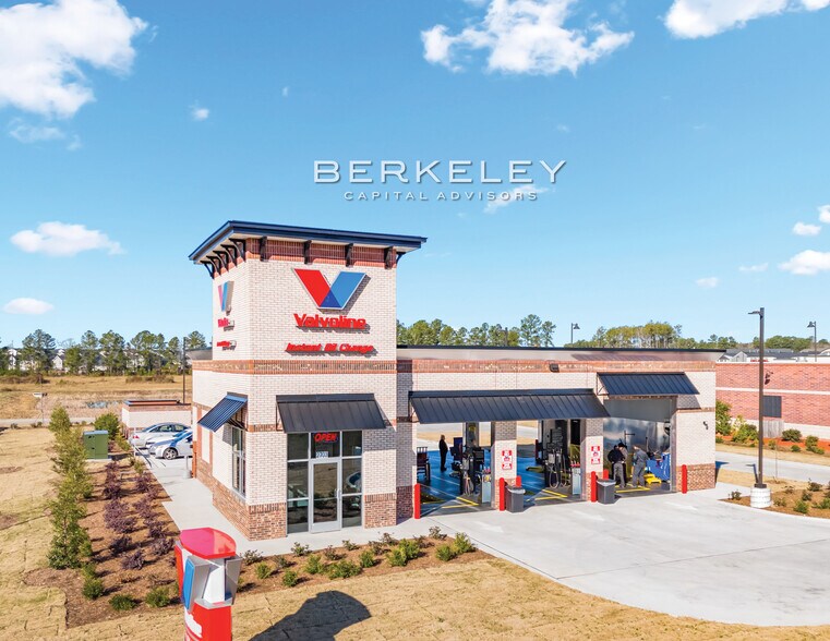 105 Foxbank Plantation Blvd, Moncks Corner, SC à vendre - Photo de l’immeuble – Image 3 sur 9