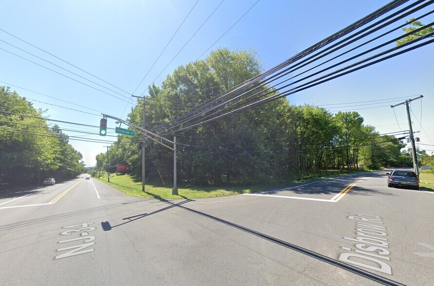 500 Rt 34 Rd, Matawan, NJ à louer - Photo de l’immeuble – Image 2 sur 3