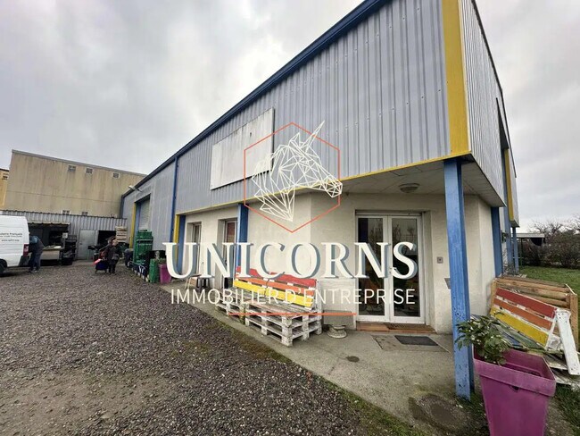 Plus de détails pour Industriel/Logistique à louer