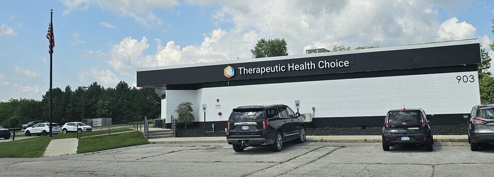 903 N Euclid Ave, Bay City, MI à louer - Photo de l’immeuble – Image 3 sur 3