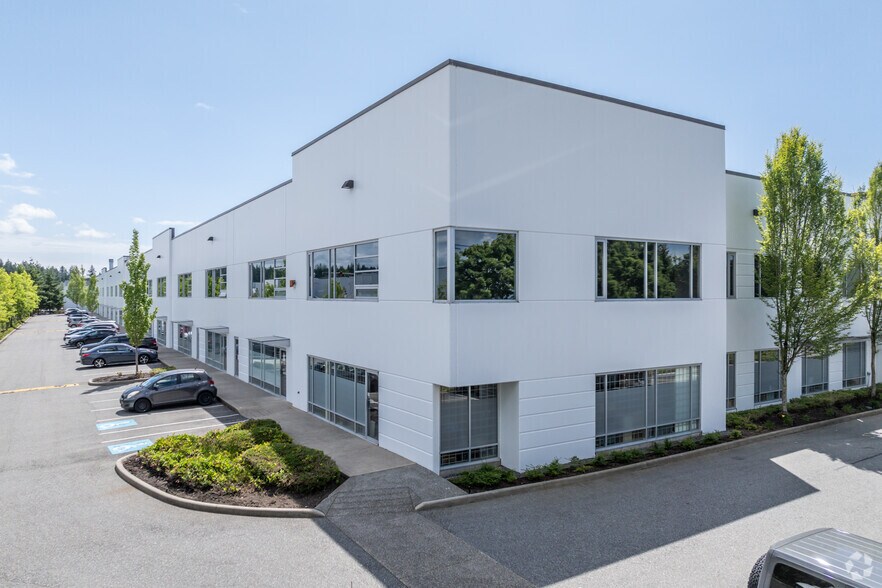 19130 24th Ave, Surrey, BC à louer - Photo de l’immeuble – Image 1 sur 5