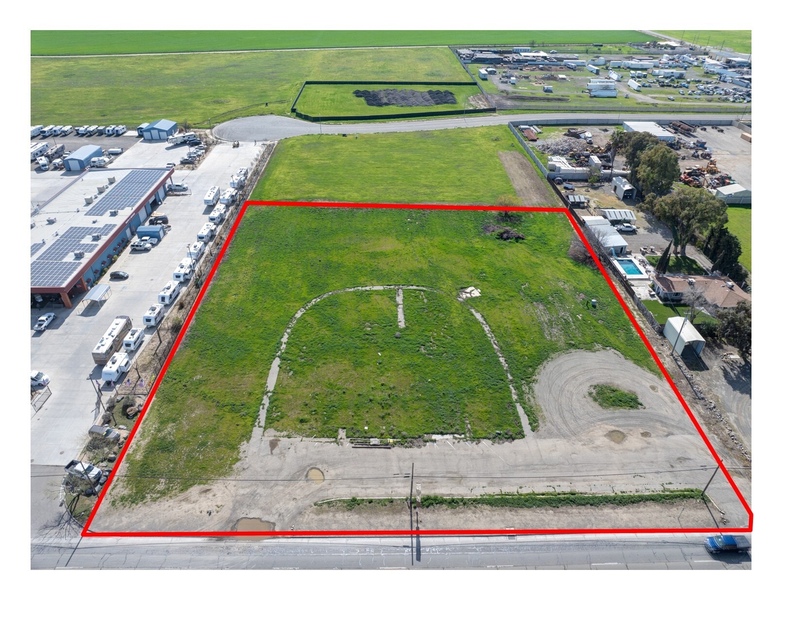 2527 E Pacheco Blvd, Los Banos, CA à vendre Aérien– Image 1 sur 15