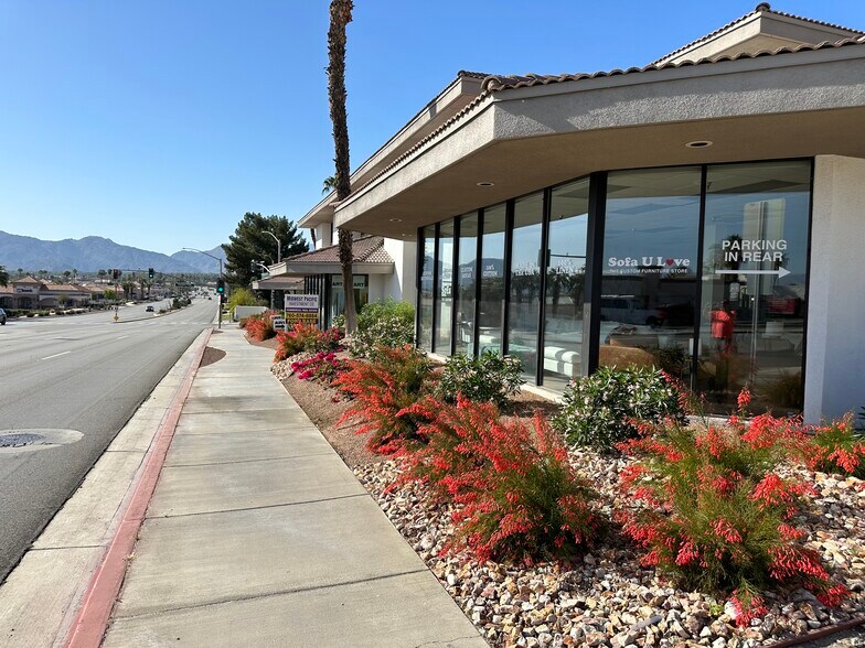 72171 Highway 111, Palm Desert, CA à vendre - Photo de l’immeuble – Image 3 sur 19