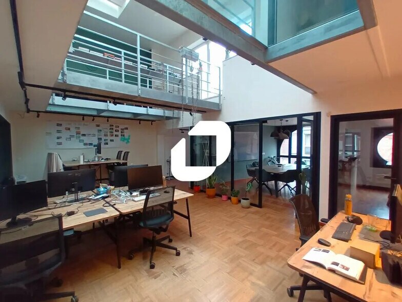 Bureau dans Lille à louer - Photo de l’immeuble – Image 2 sur 7
