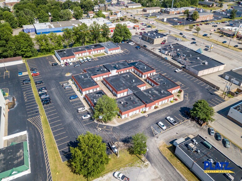 25 N Canfield Niles Rd, Youngstown, OH à louer - Photo de l’immeuble – Image 2 sur 10