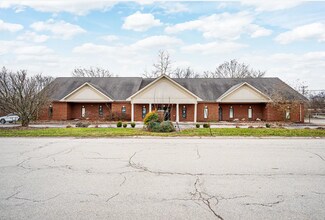 Plus de détails pour 630 Commanche Trail, Frankfort, KY - Bureau à vendre