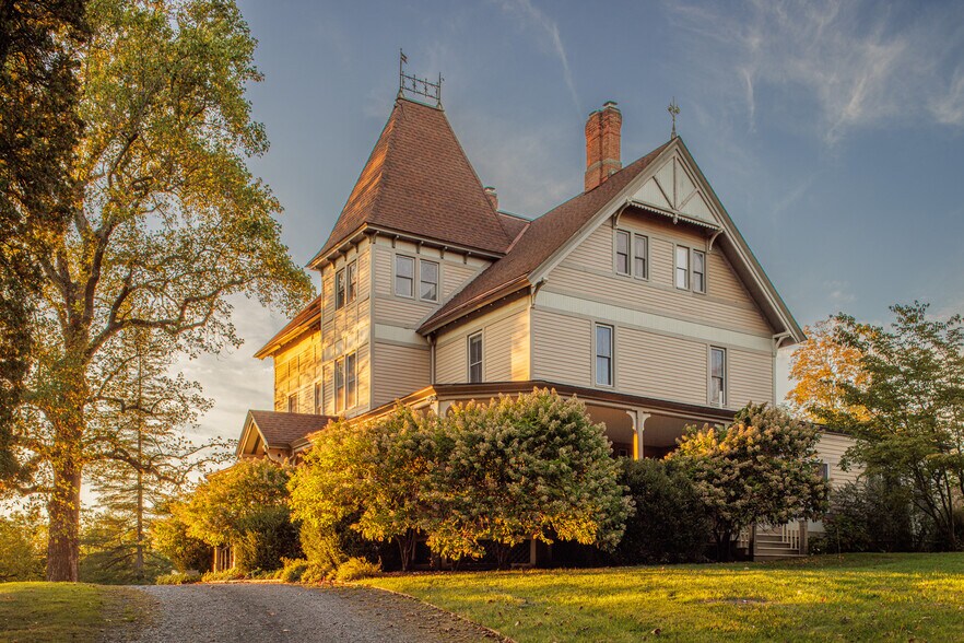 4317 NY-23, Hudson, NY à vendre - Photo de l’immeuble – Image 3 sur 51