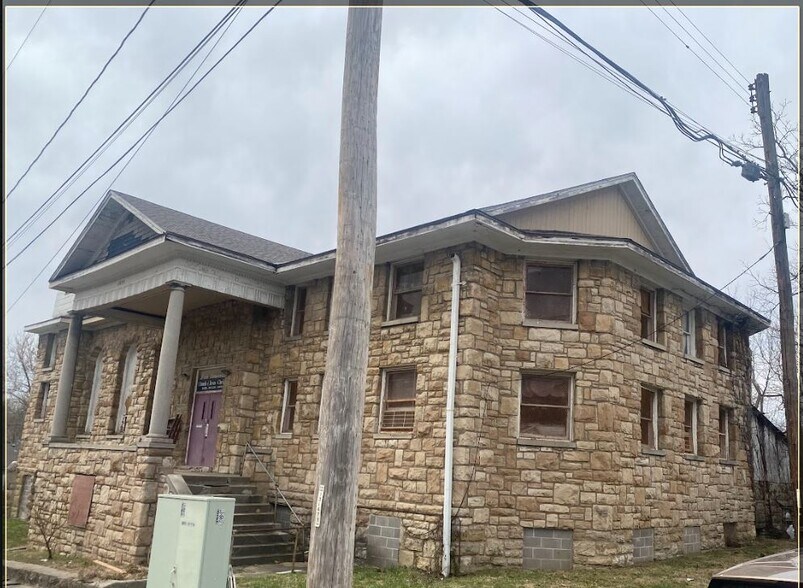 2830 N 17th St, Kansas City, KS à vendre - Photo de l’immeuble – Image 2 sur 6