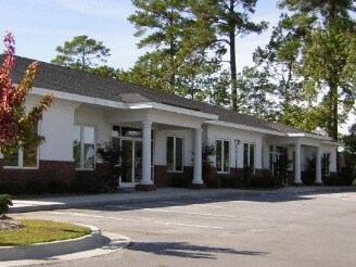 1710 E Arlington Blvd, Greenville, NC à louer - Photo de l’immeuble – Image 2 sur 30
