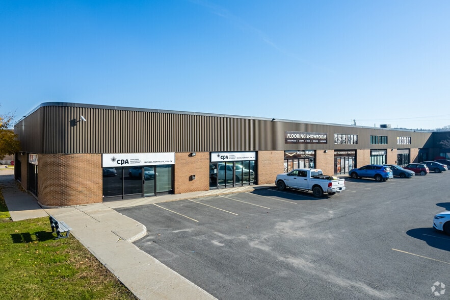 5370 Canotek Rd, Ottawa, ON à louer - Photo principale – Image 1 sur 10