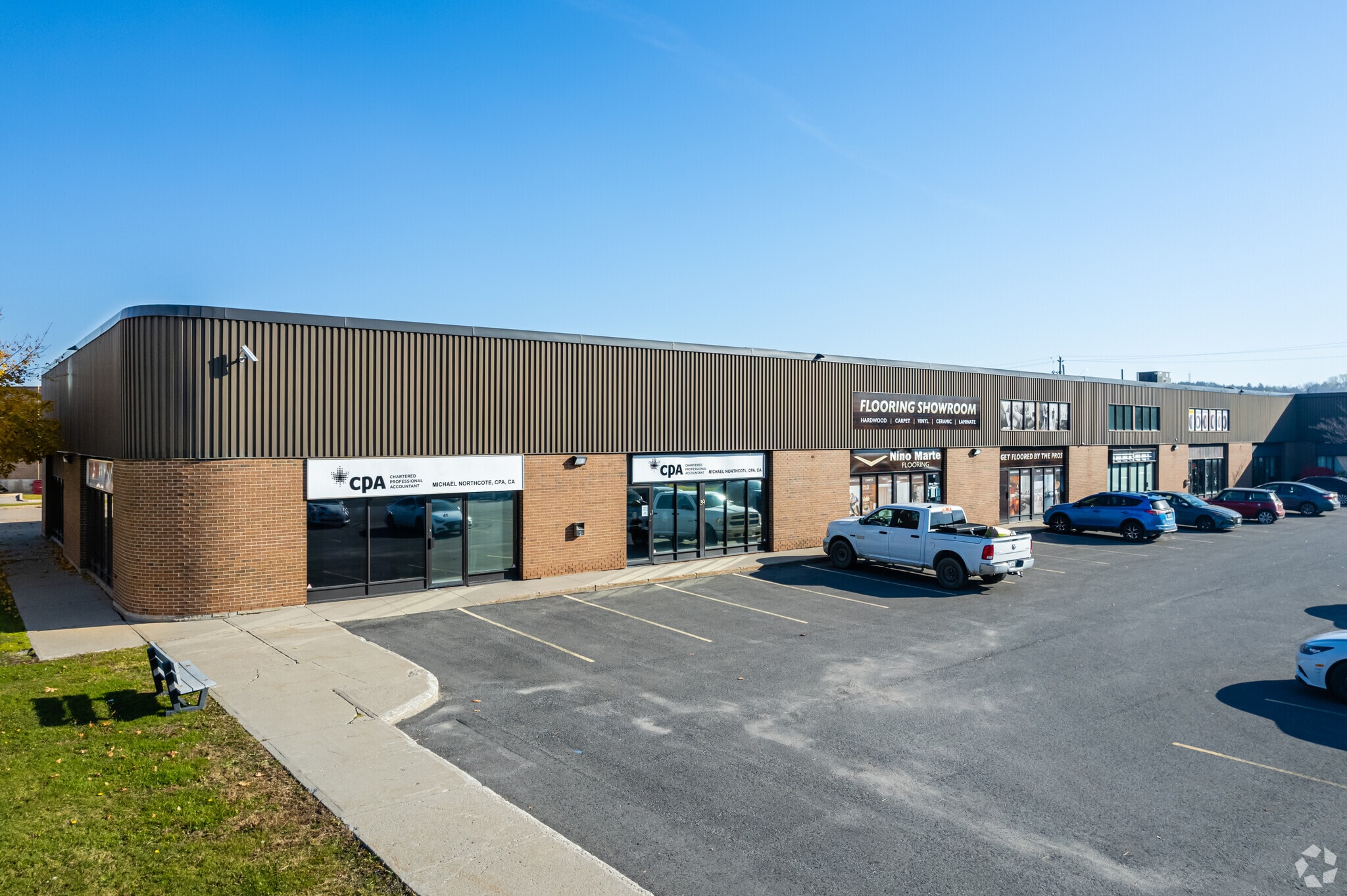 5370 Canotek Rd, Ottawa, ON à louer Photo principale– Image 1 sur 11