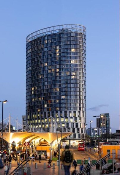 Station St, Londres à louer - Photo de l’immeuble – Image 3 sur 40