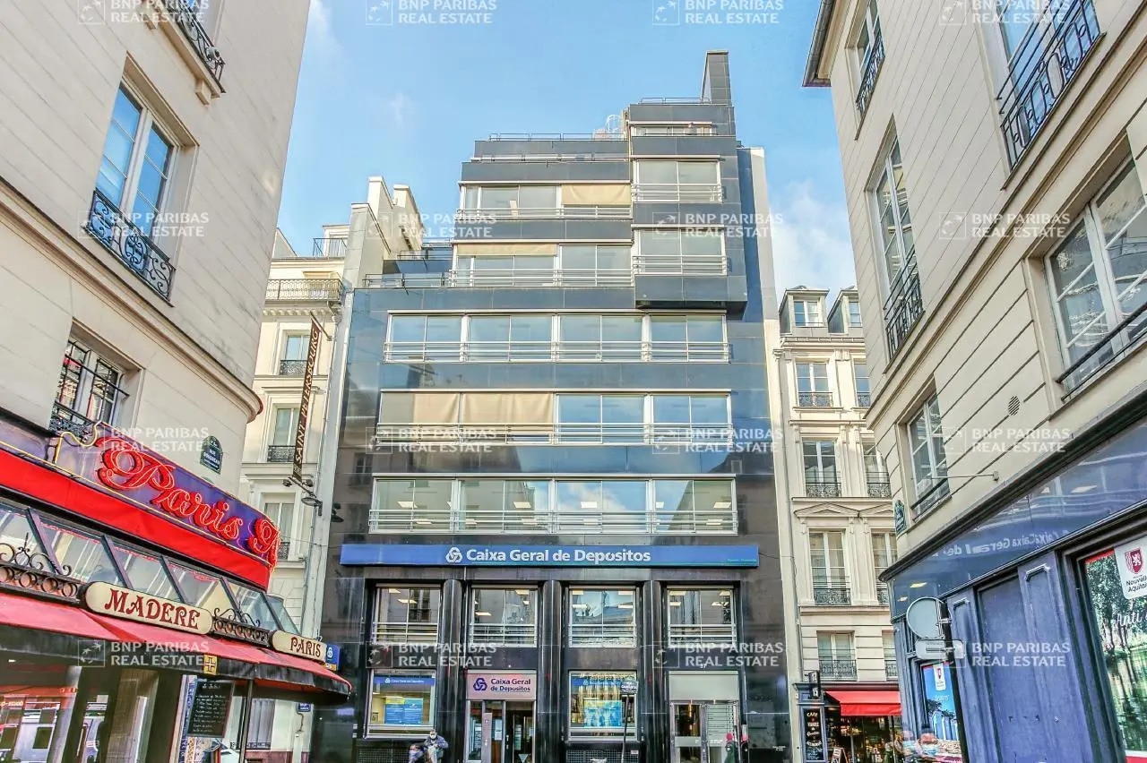 Bureau dans Paris à louer Photo de l’immeuble– Image 1 sur 9