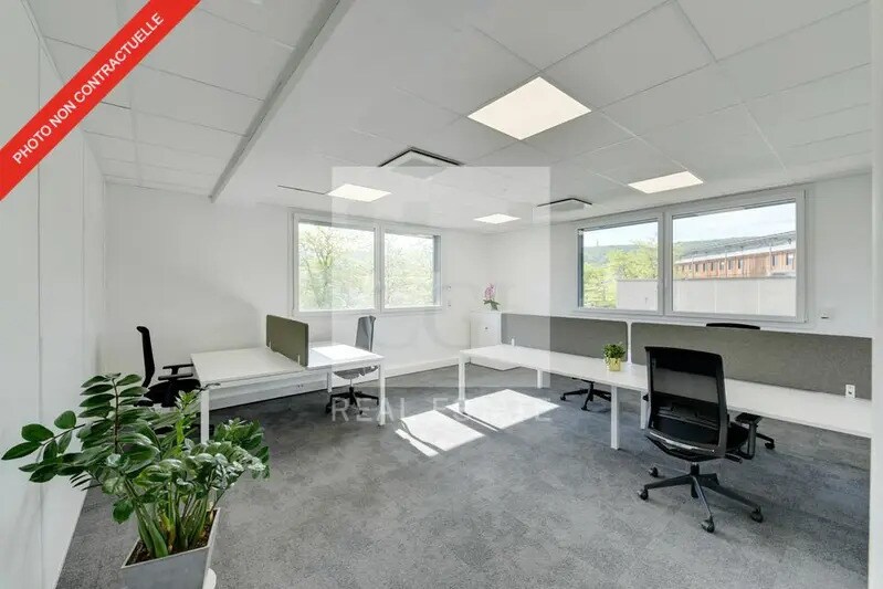 Bureau dans Échirolles à vendre - Photo de l’immeuble – Image 2 sur 7
