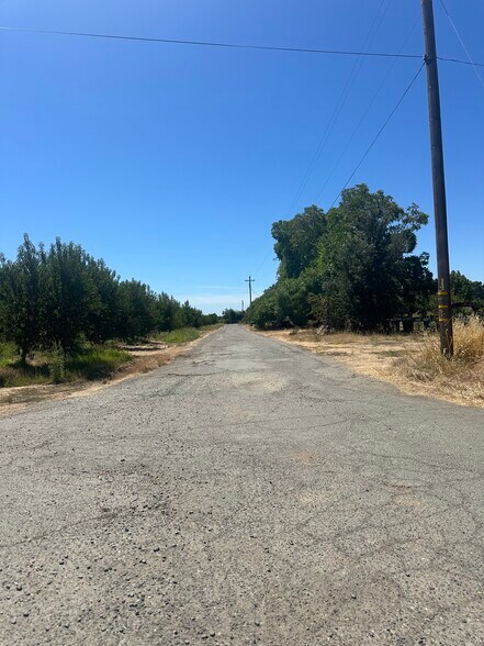 448 Highway 99, Gridley, CA à vendre - Photo de l’immeuble – Image 2 sur 36