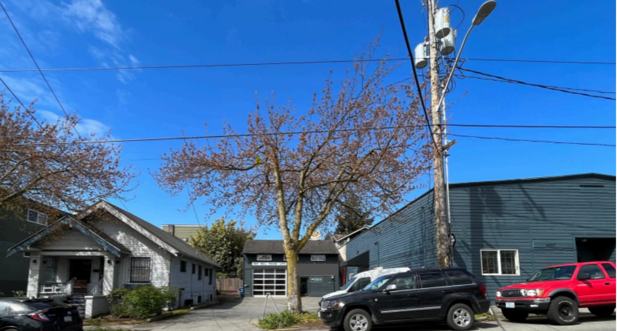 4319-4327 Fremont Ave N, Seattle, WA à vendre Photo principale– Image 1 sur 2