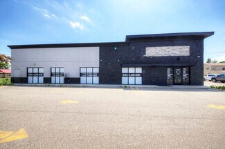Plus de détails pour 111 W Genesee St, Lapeer, MI - Local commercial à vendre