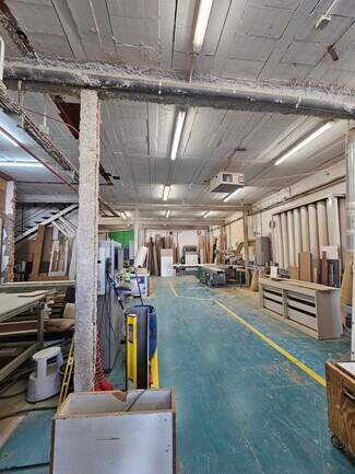 Plus de détails pour Industriel/Logistique à vendre