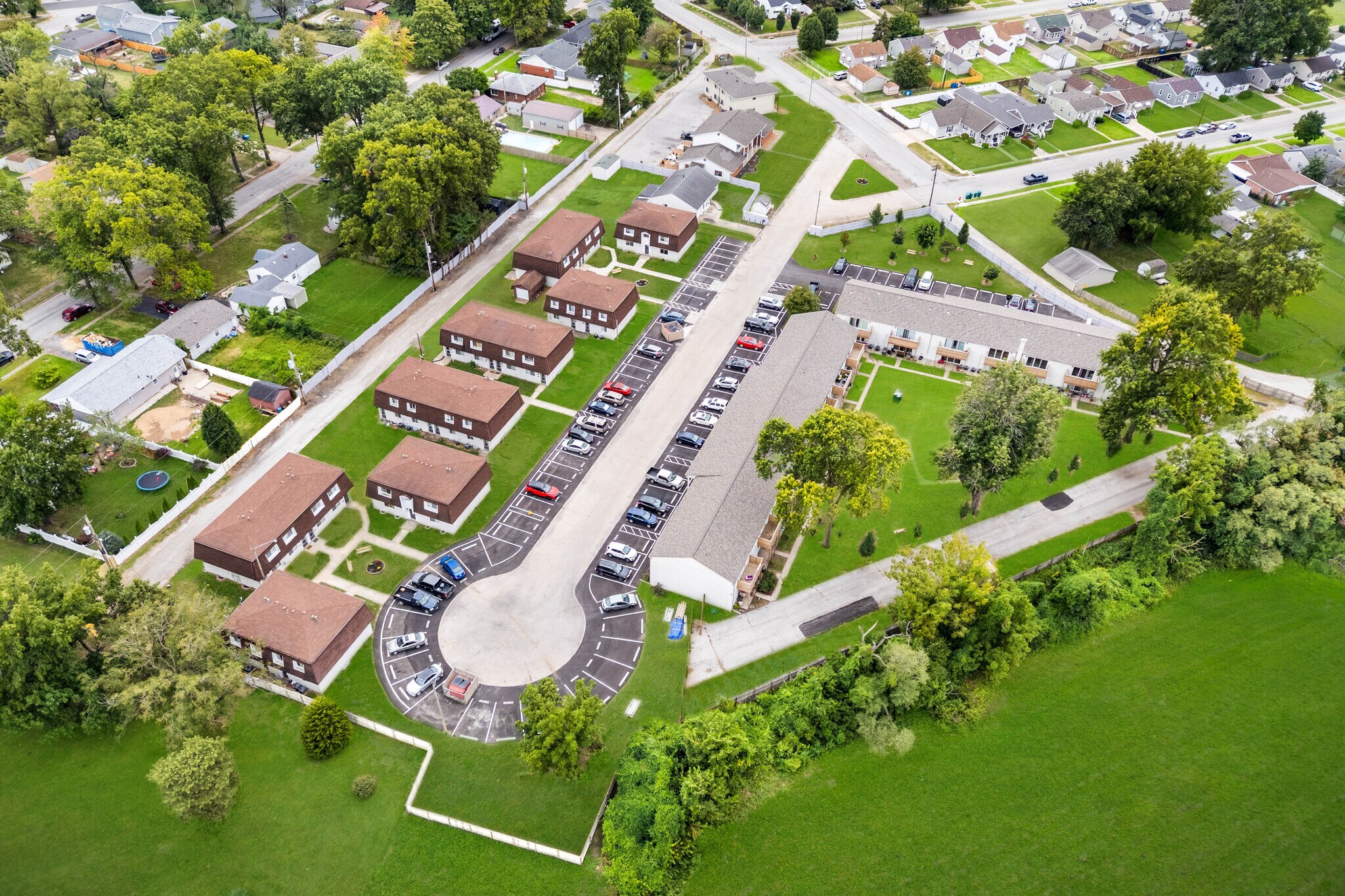 Wilson Park Gardens Apartments portefeuille de 4 biens à vendre sur LoopNet.fr Photo de l’immeuble– Image 1 sur 28