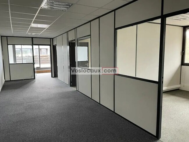 Plus de détails pour Bureau à louer