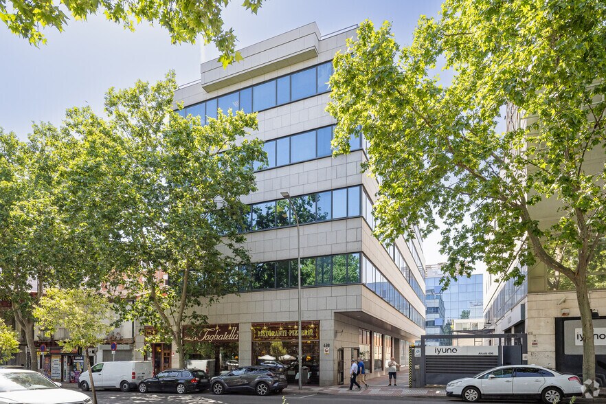 Calle de Alcalá, 498, Madrid, Madrid à louer - Photo principale – Image 1 sur 4