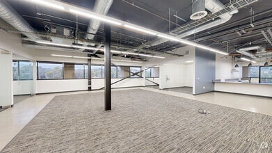 3142 Vista Way, Oceanside, CA à louer Numérisation 3D Matterport– Image 1 sur 22