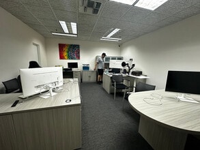 2240 SW 70th Ave, Davie, FL à louer Photo intérieure– Image 2 sur 5