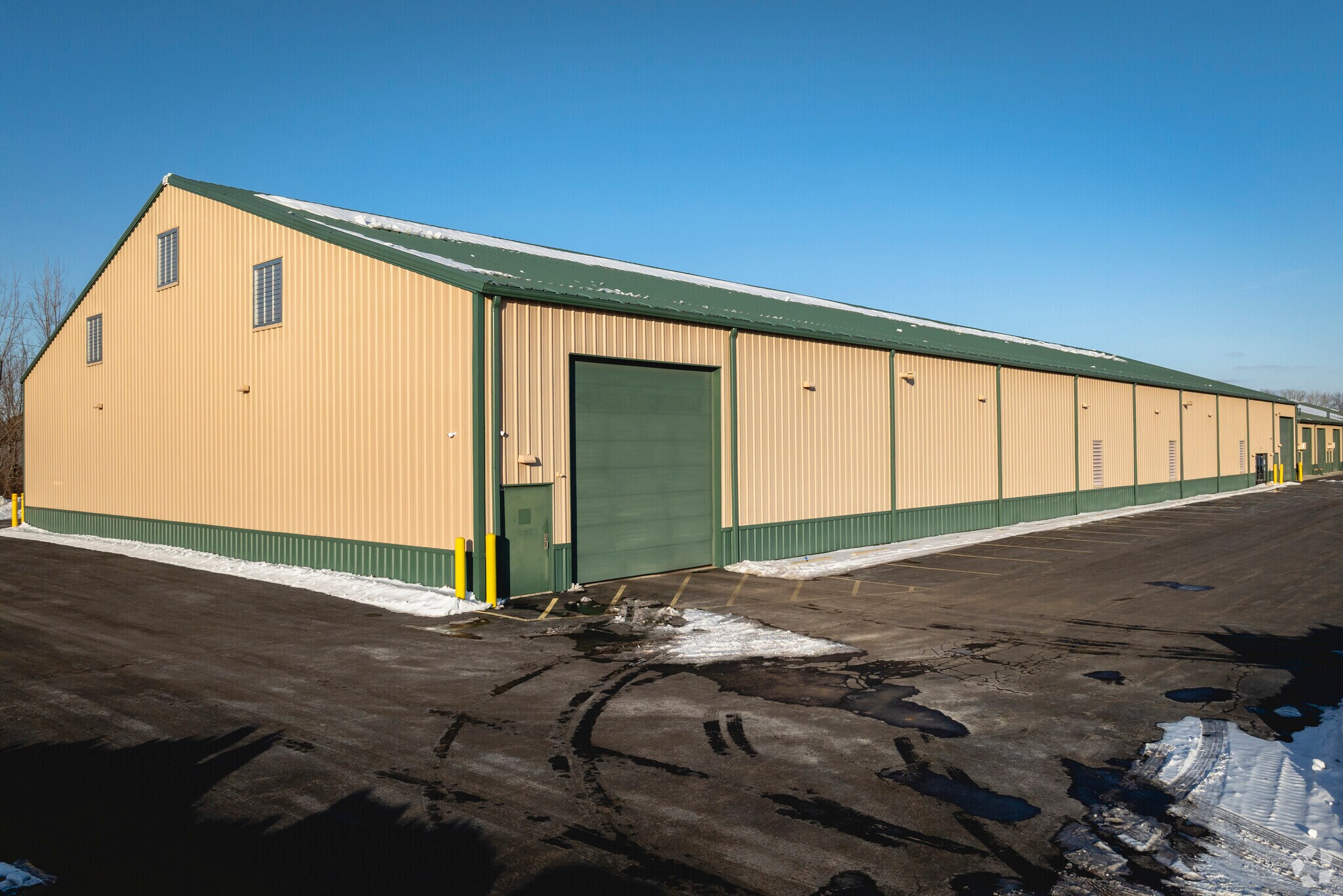 1590 Albon Rd, Holland, OH à vendre Photo de l’immeuble– Image 1 sur 7