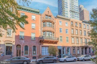 Plus de détails pour 1723 Spruce St, Philadelphia, PA - Logement à vendre