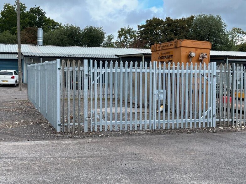 Pynes Hl, Exeter à louer - Photo de l’immeuble – Image 3 sur 4