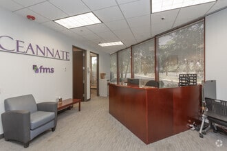 1100 W Lake Cook Rd, Buffalo Grove, IL à louer Photo intérieure– Image 1 sur 4