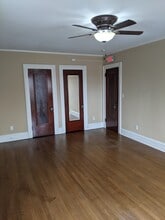 13443 Detroit Ave, Lakewood, OH à louer Photo intérieure– Image 1 sur 9