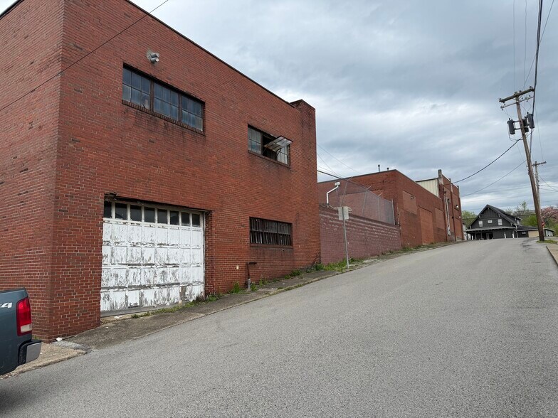1200 Morgantown Ave, Fairmont, WV à vendre - Photo de l’immeuble – Image 3 sur 27