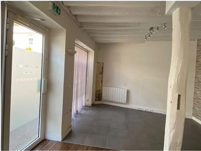 Bureau dans Ville-d'Avray à louer - Photo de l’immeuble – Image 3 sur 8