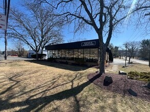 831 State Rd, Princeton, NJ à louer Photo de l’immeuble– Image 2 sur 3