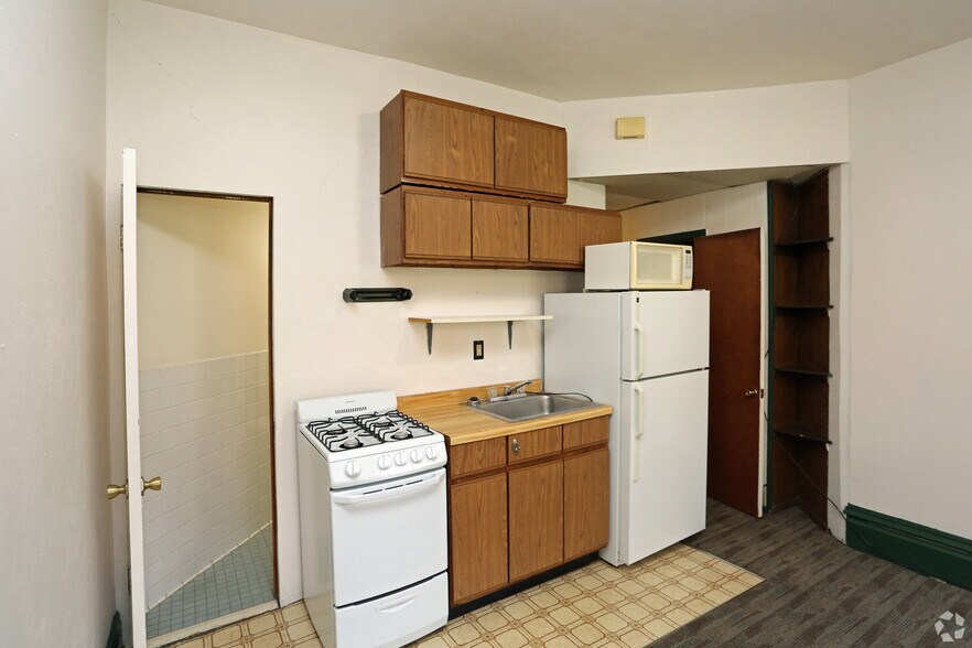 105 1/2 State St, Madison, WI à vendre - Photo intérieure – Image 3 sur 14