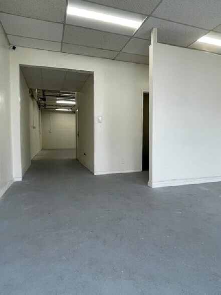 11819 Goldring Rd, Arcadia, CA à louer - Photo de l’immeuble – Image 3 sur 8