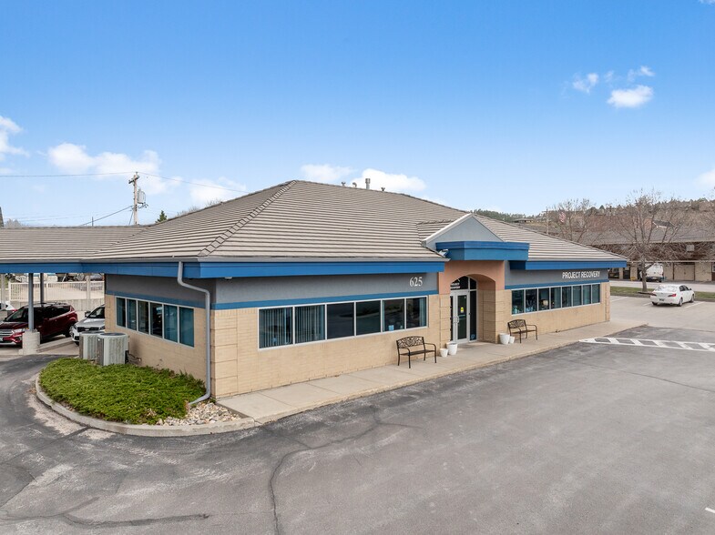 625 Flormann St, Rapid City, SD à vendre - Photo de l’immeuble – Image 2 sur 15