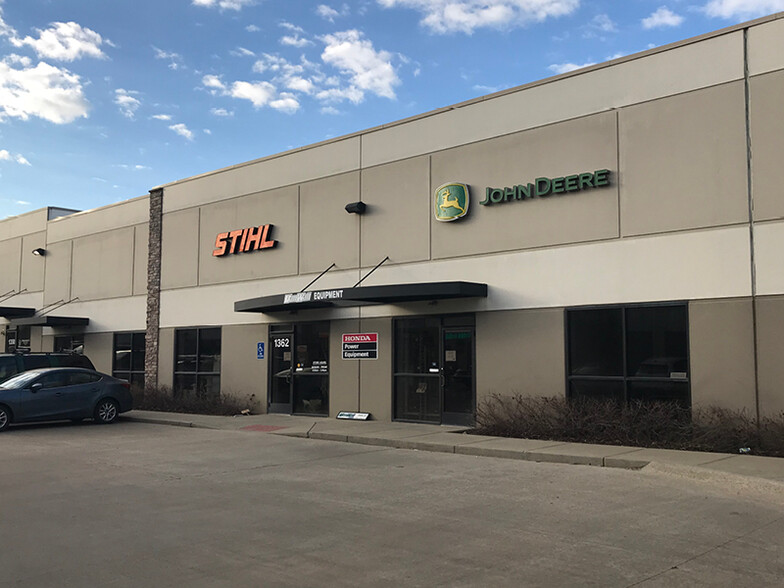 1350-1368 S Enterprise St, Olathe, KS à louer - Photo de l’immeuble – Image 3 sur 3