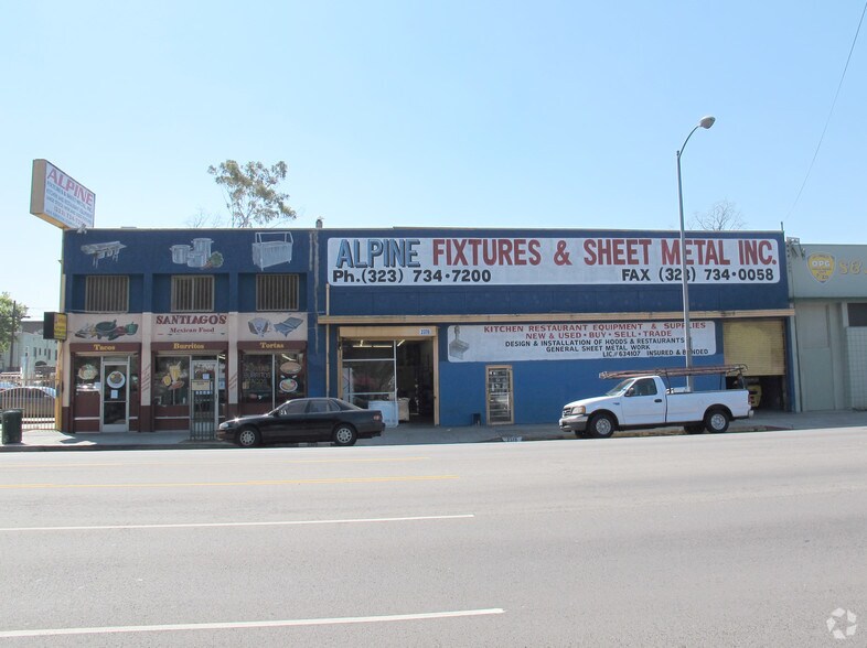 2374 W Washington Blvd, Los Angeles, CA à vendre - Photo de l’immeuble – Image 2 sur 5