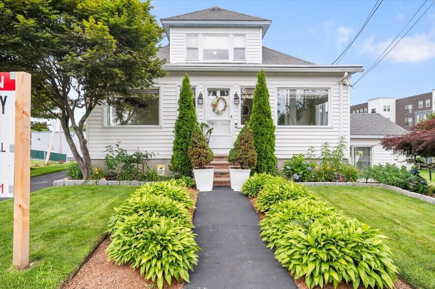 34 Wellman St, Lowell, MA à louer - Photo de l’immeuble – Image 2 sur 4