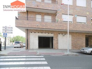 Local commercial dans Ávila, Ávila à louer Photo intérieure– Image 2 sur 4