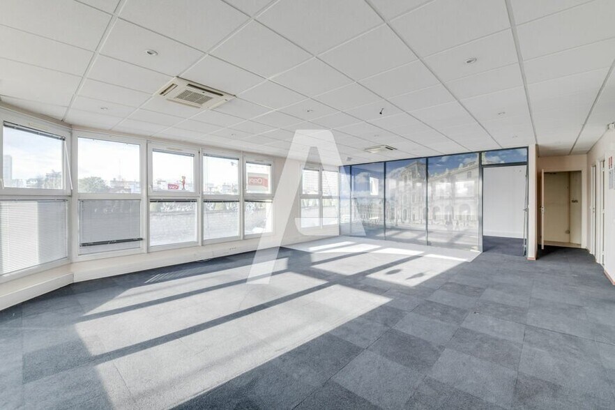 130 Rue Marcel Hartmann, Ivry-sur-Seine à louer - Photo intérieure – Image 1 sur 5