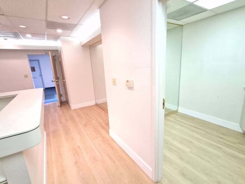 1320 Apple Ave, Hayward, CA à louer - Photo intérieure – Image 3 sur 15