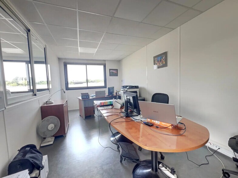 2 Chemin De La Canave, Martillac à vendre - Photo intérieure – Image 3 sur 5