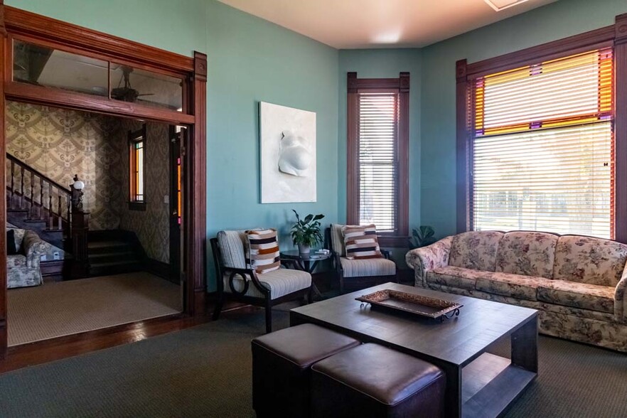 816 North St, Nacogdoches, TX à louer - Photo intérieure – Image 3 sur 12