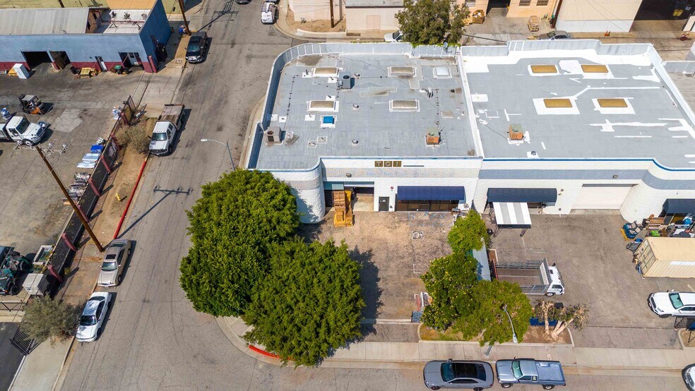 1767 Standard Ave, Glendale, CA à louer - Photo de l’immeuble – Image 2 sur 45