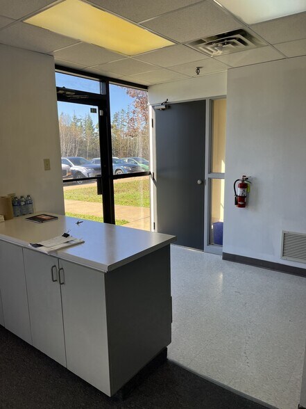 209 Aerotech Dr, Enfield, NS à louer - Photo intérieure – Image 3 sur 10